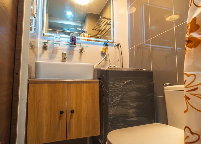 Air Residences Hotel *